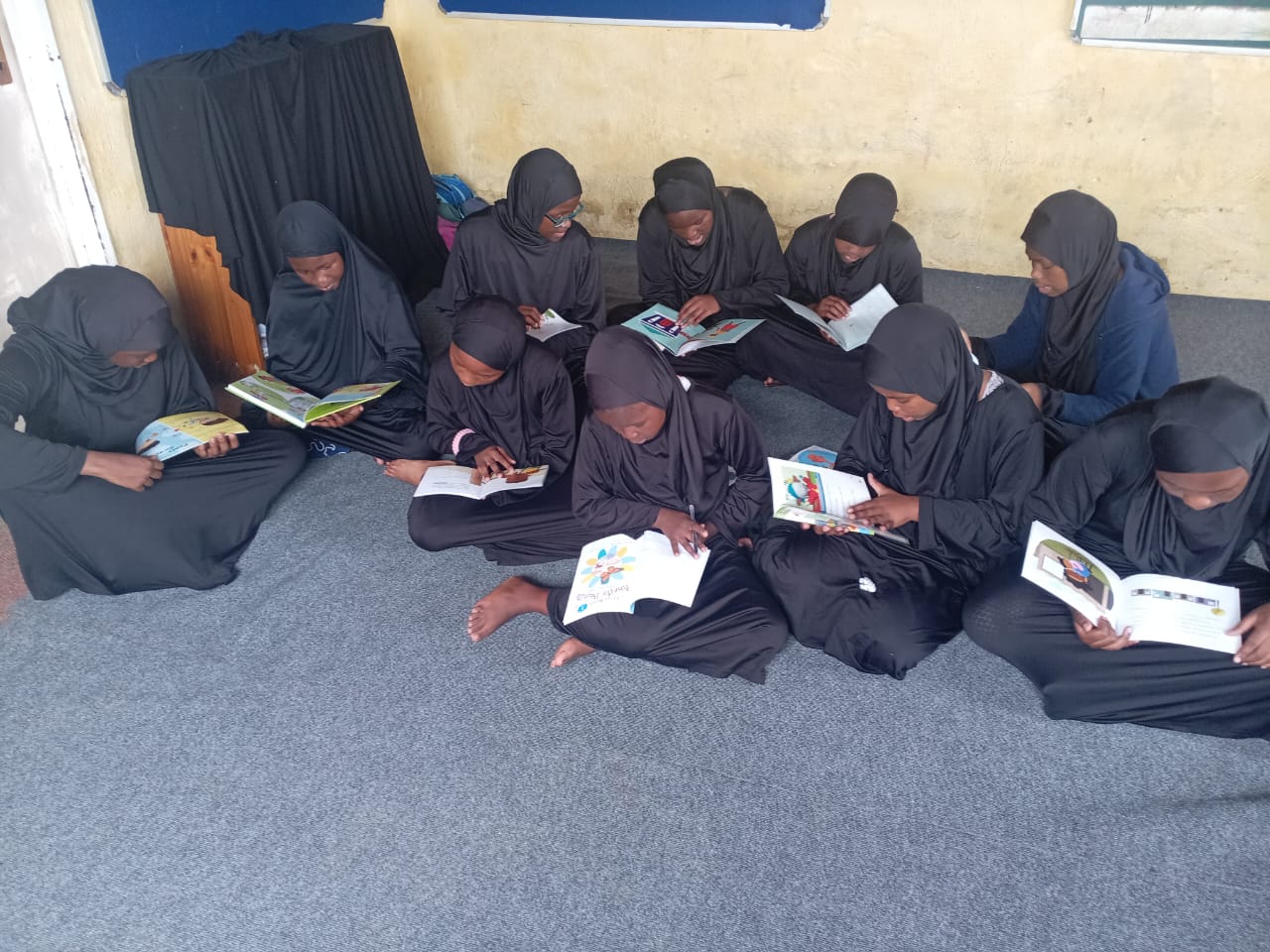 We Love Reading Programme - Photo 40